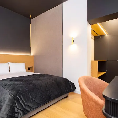 Zielona 5 - Centrum * Poznań